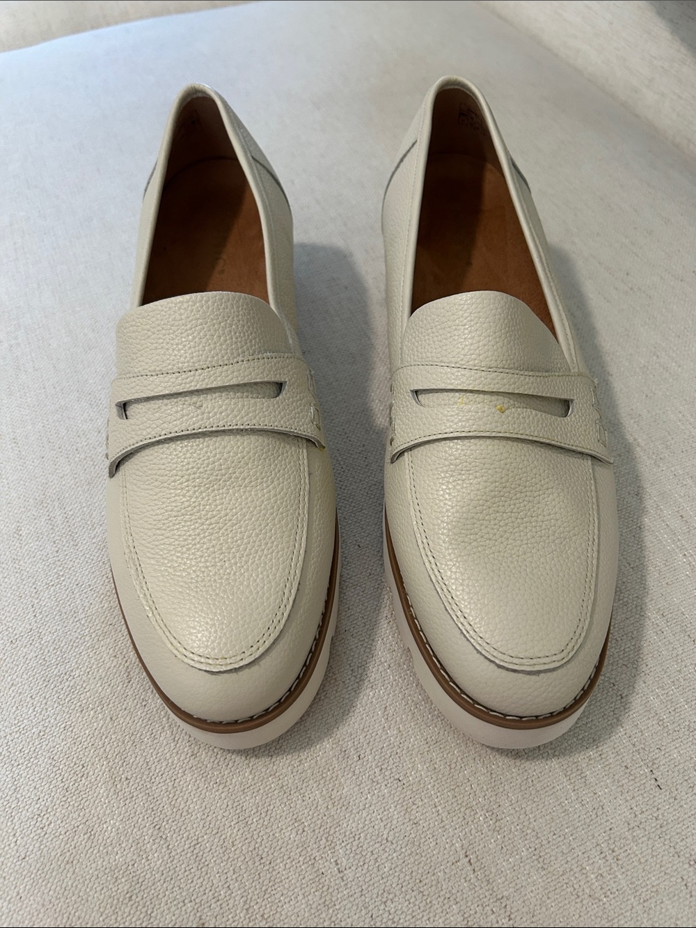 Vionic Women Cheryl II Lug Penny Loafer, Beige, size 11, NEW no tags - Picture 1 of 10
